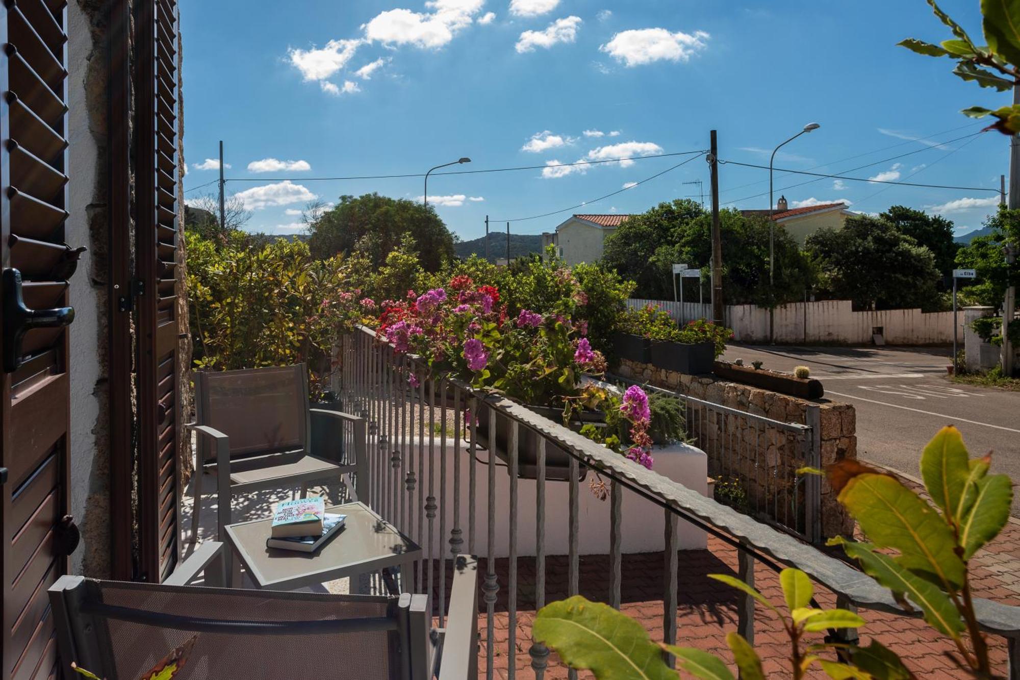 The Square Depandance Bed & Breakfast Cannigione Exterior foto